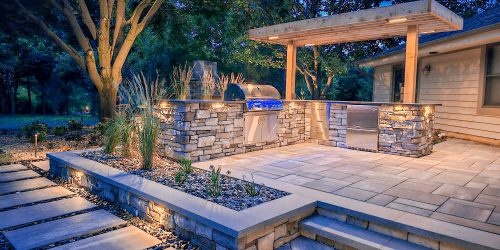 Concrete & Paver Patio